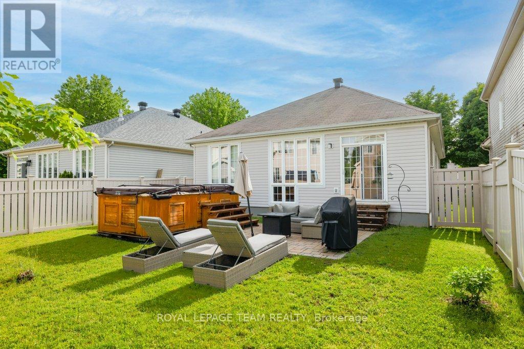 556 Dalewood Crescent, Ottawa, Ontario  K2S 0L3 - Photo 28 - X13436622