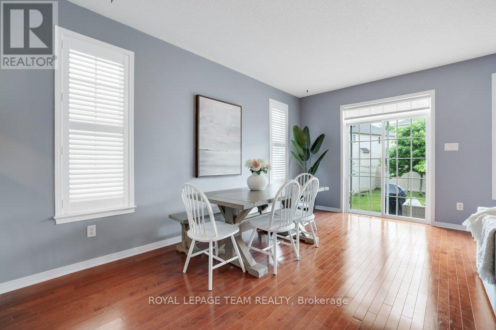 556 Dalewood Crescent, Ottawa, Ontario  K2S 0L3 - Photo 9 - X13436622