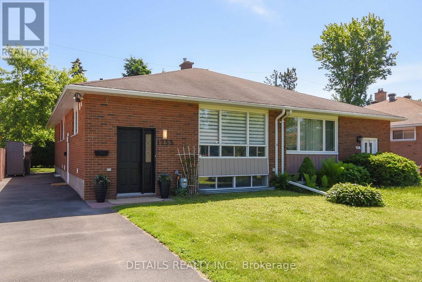 1255 HIGHGATE ROAD, Ottawa, Ontario