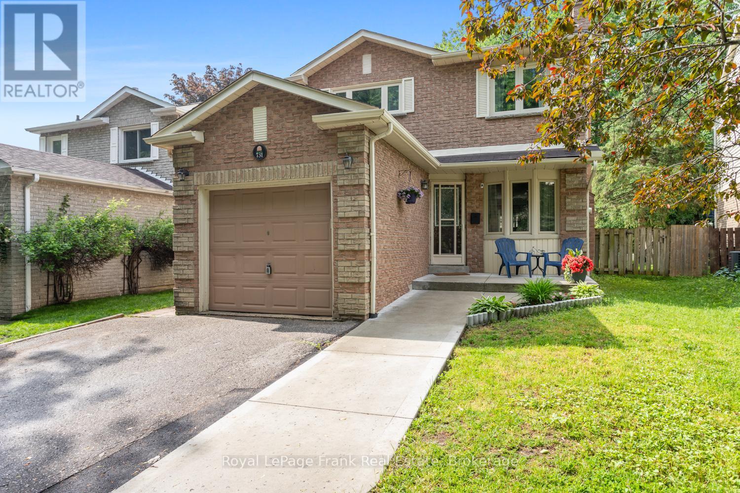 731 Honey Tree Court, Whitby, Ontario  L1N 7W5 - Photo 3 - E13434196