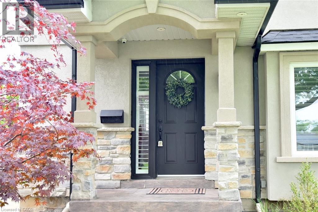 26 Kirkland Avenue, Hamilton, Ontario  L8V 3V9 - Photo 3 - 40839299