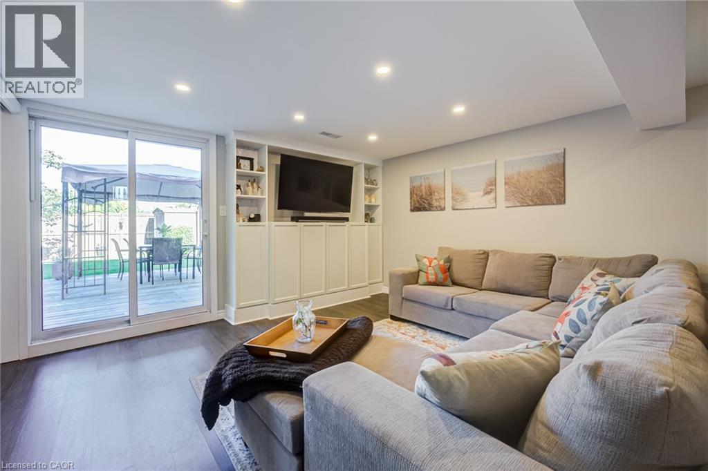 2348 Malcolm Crescent, Burlington, Ontario  L7P 4H4 - Photo 26 - 40834153