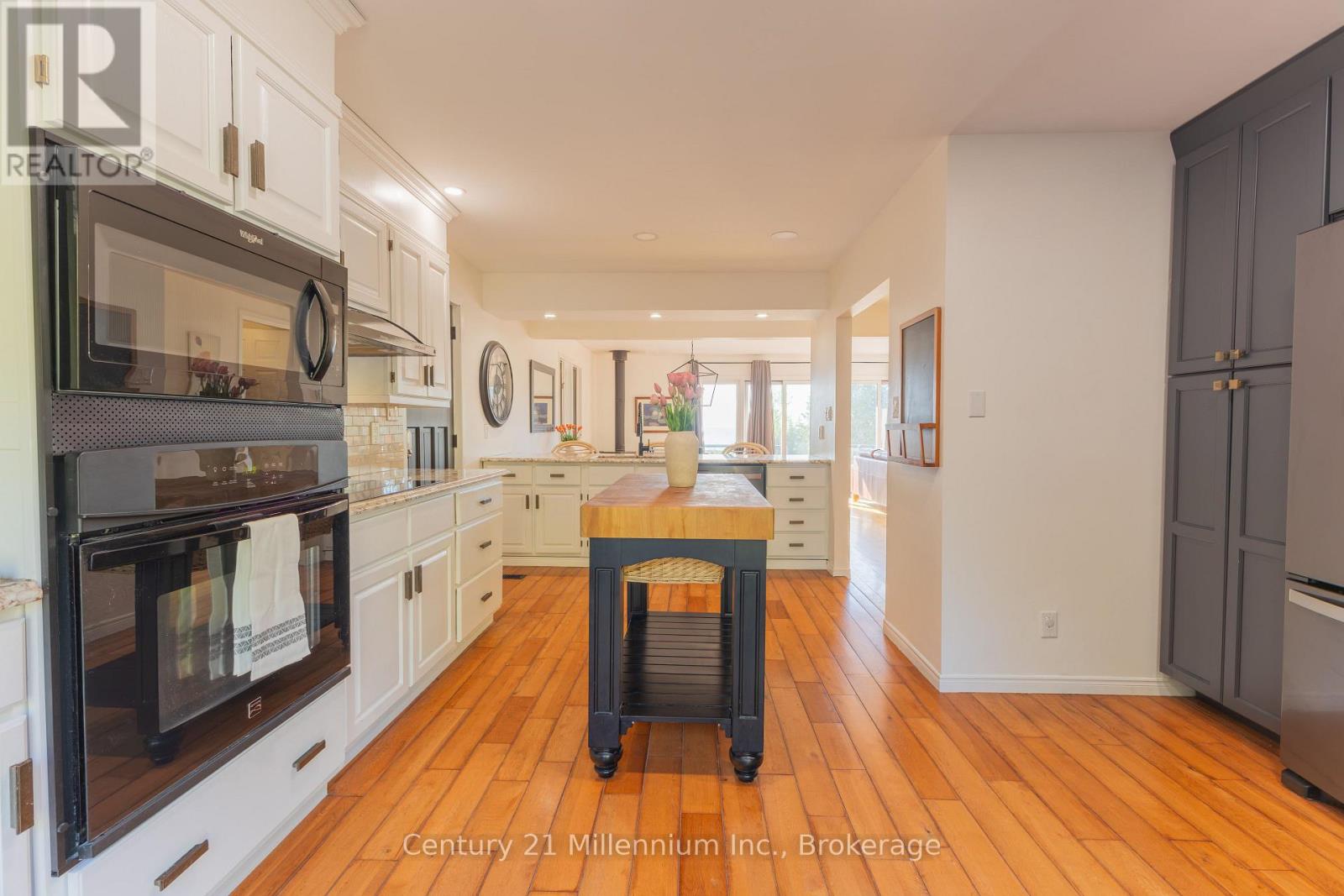 160 Sunset Drive, Kincardine, Ontario  N0H 2C5 - Photo 24 - X13436794