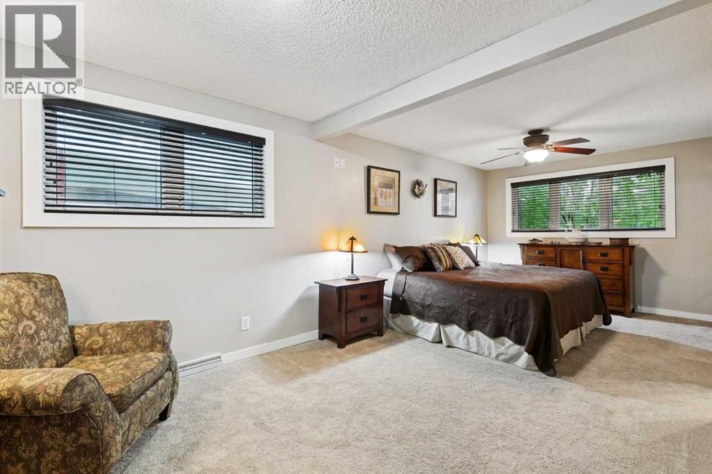 3212 Conrad Drive NW, Calgary, Alberta T2L 1B4 - Photo 15 - A2317187