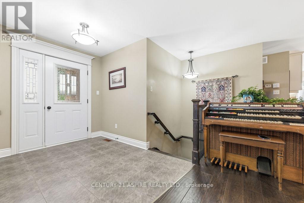 7 Nick Street, Petawawa, Ontario  K8H 0B7 - Photo 30 - X13436782
