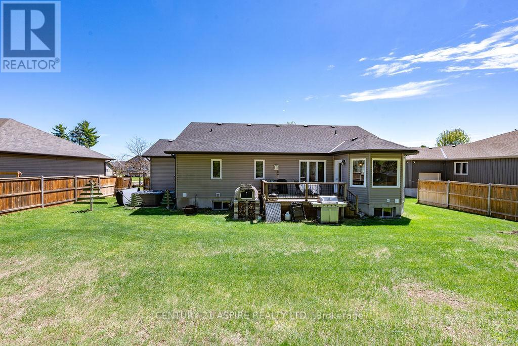 7 Nick Street, Petawawa, Ontario  K8H 0B7 - Photo 42 - X13436782