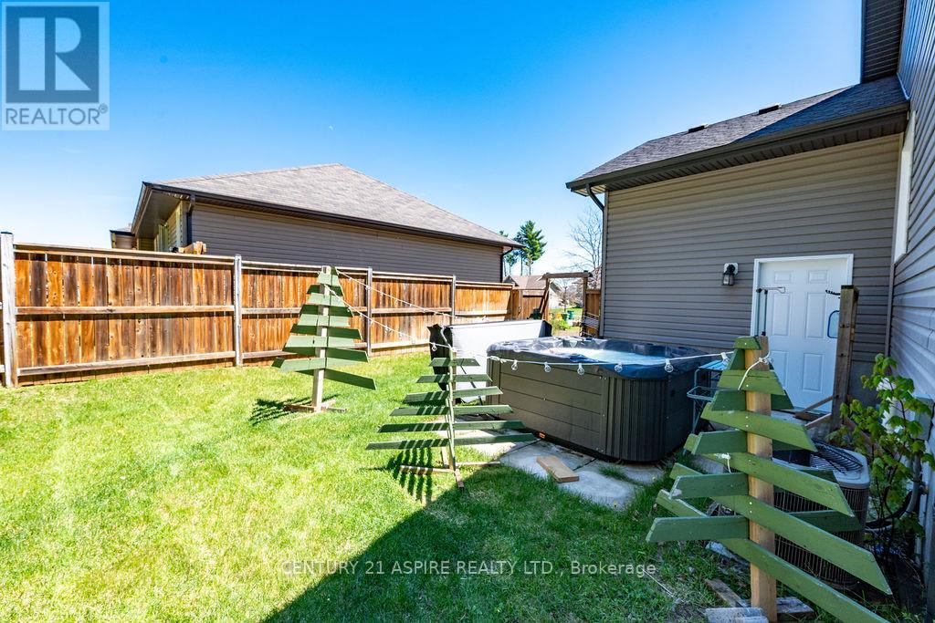 7 Nick Street, Petawawa, Ontario  K8H 0B7 - Photo 47 - X13436782