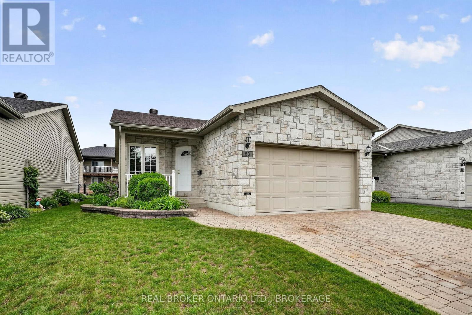 83 Sunset Boulevard, Cornwall, Ontario  K6H 7M3 - Photo 1 - X13436790