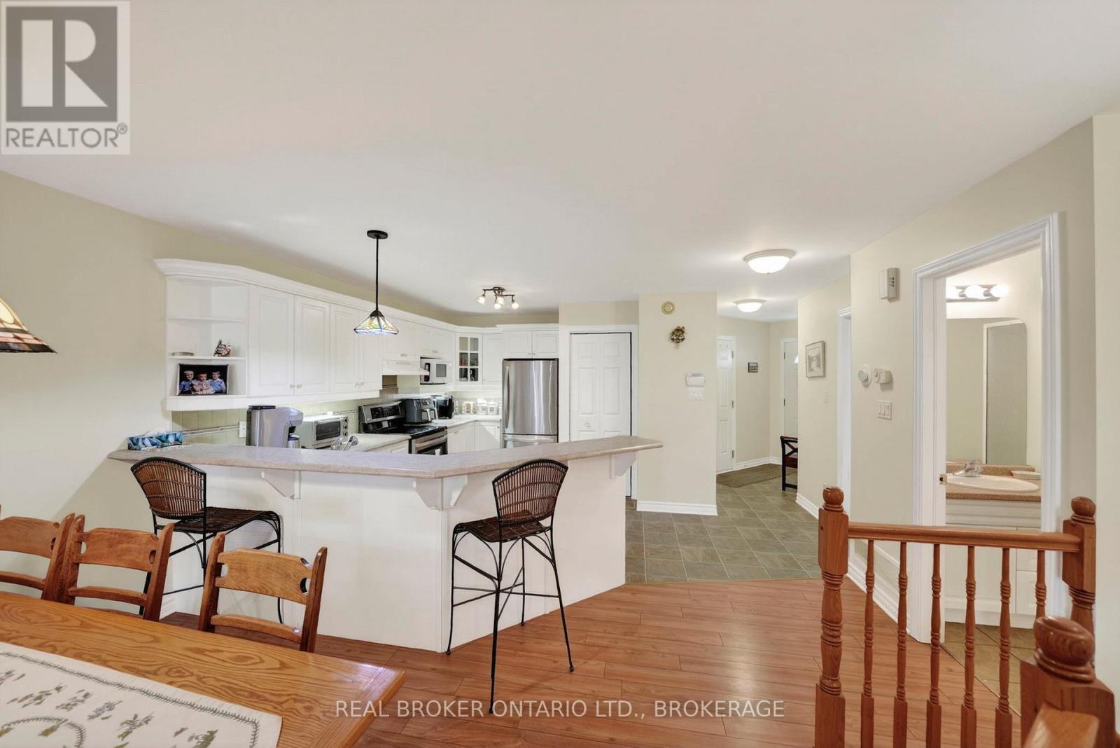 83 Sunset Boulevard, Cornwall, Ontario  K6H 7M3 - Photo 5 - X13436790