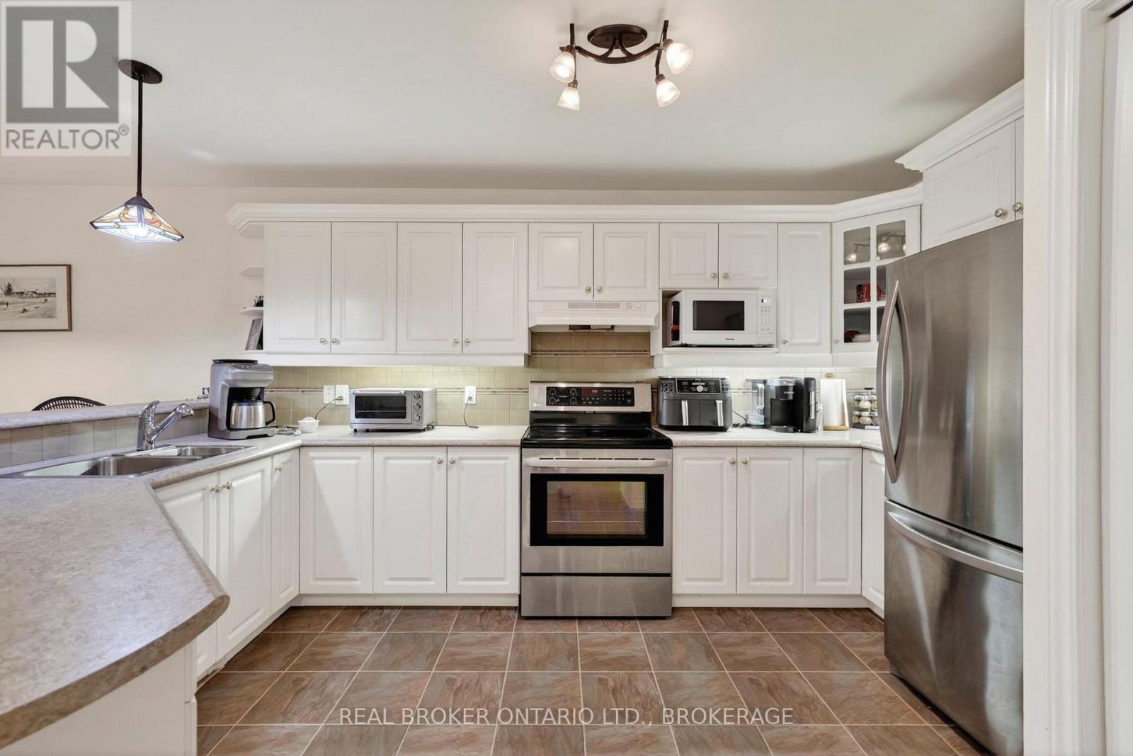 83 Sunset Boulevard, Cornwall, Ontario  K6H 7M3 - Photo 7 - X13436790
