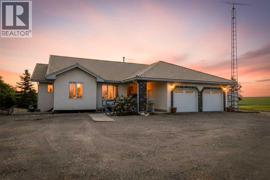 285214 Range Road 293, Rural Rocky View County, Alberta  T0M 0S0 - Photo 1 - A2319517