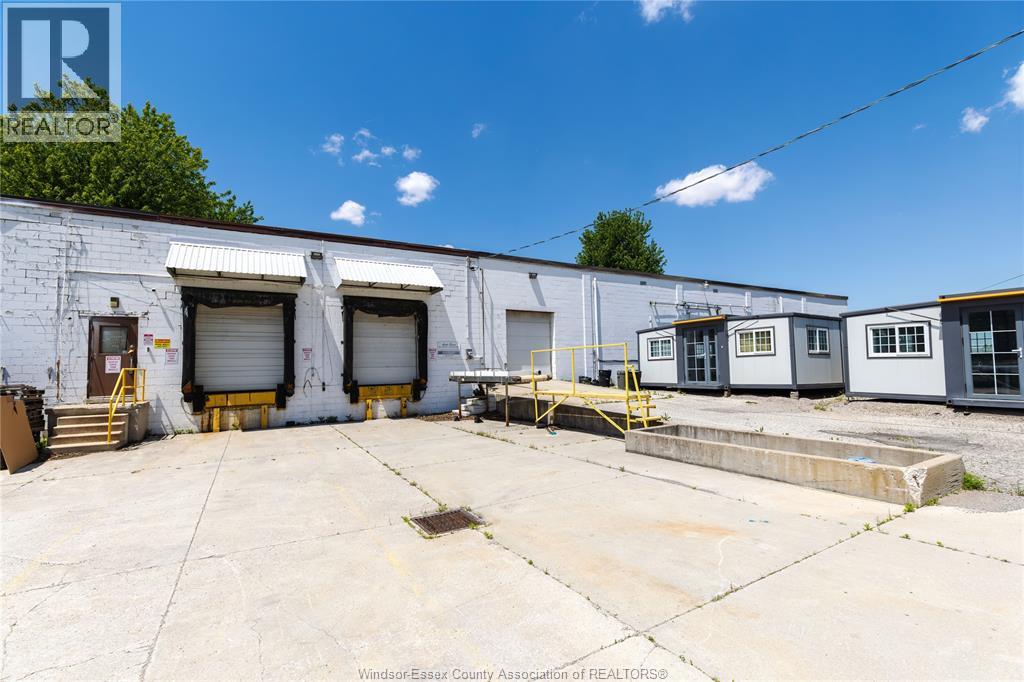 MLS# 26013931: 8323 DOVER CENTER LINE, Chatham-Kent, Canada