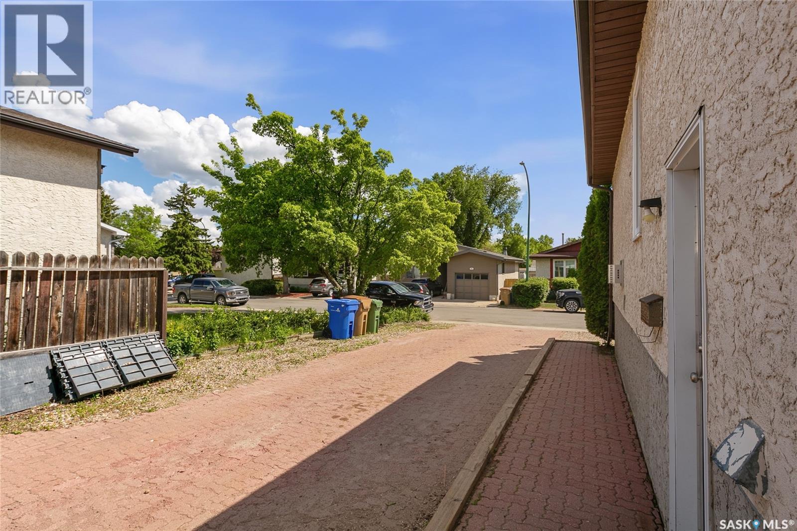 986 Rowell Crescent N, Regina, Saskatchewan  S4X 2A6 - Photo 29 - SK039050