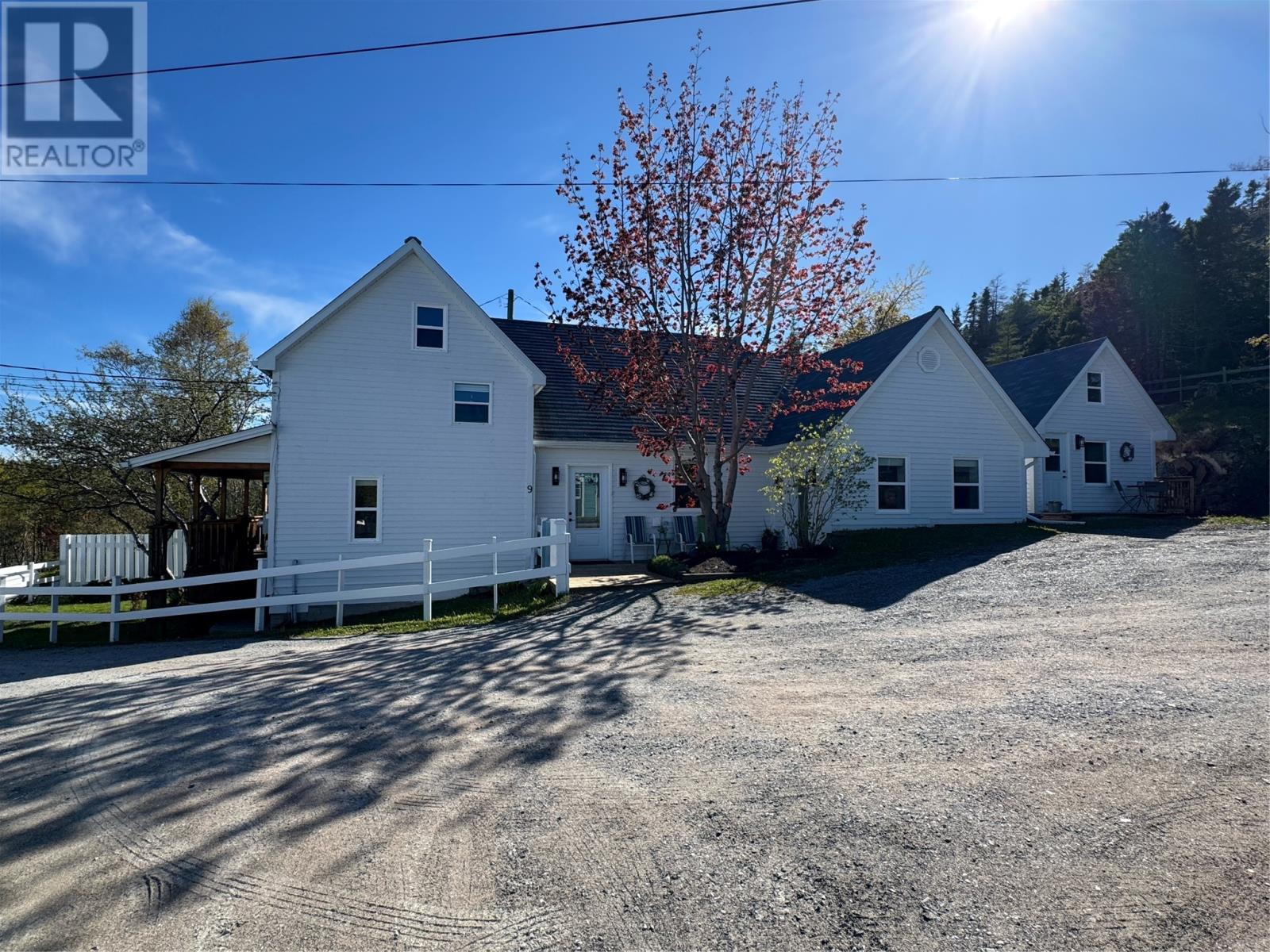 9 Loop Road, Happy Adventure, Newfoundland & Labrador