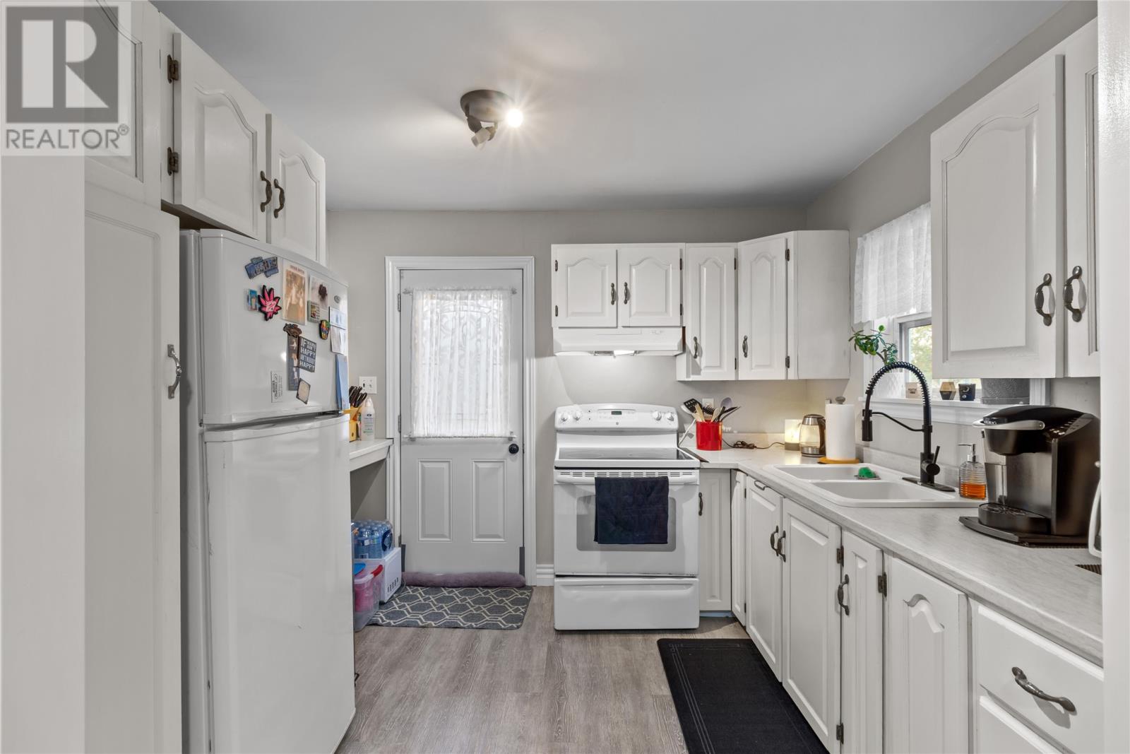 23 St Andrews Avenue, Mount Pearl, Newfoundland & Labrador A1N 1C8 - Photo 4 - 1298785