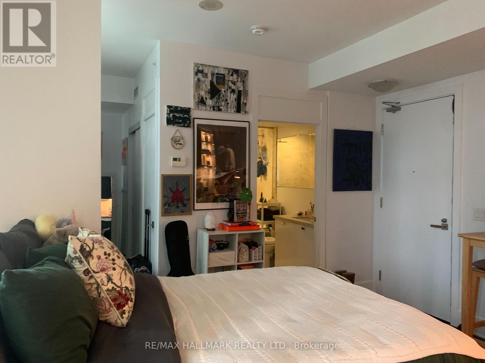 901 - 32 Davenport Road, Toronto, Ontario  M5R 0B5 - Photo 10 - C13436694