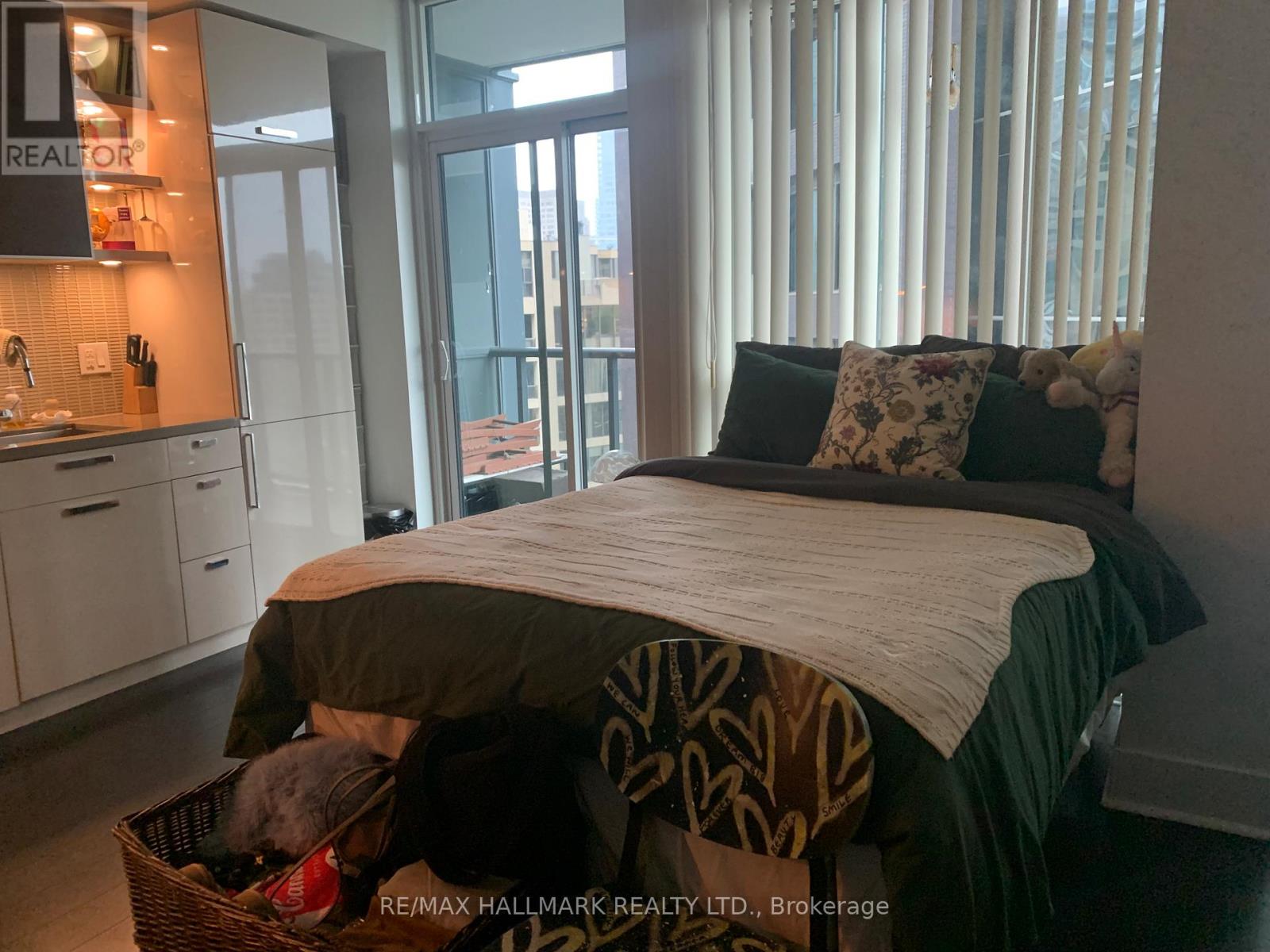 901 - 32 Davenport Road, Toronto, Ontario  M5R 0B5 - Photo 12 - C13436694