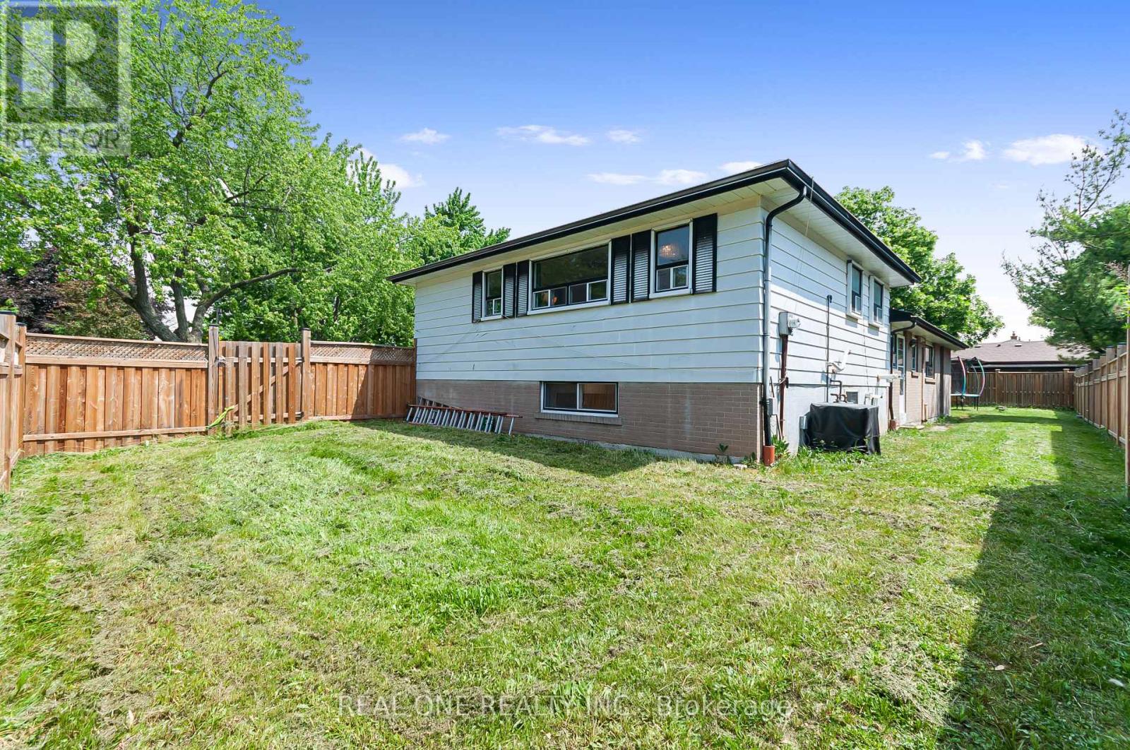1 Grovenest Drive, Toronto, Ontario  M1E 4J2 - Photo 29 - E13436604