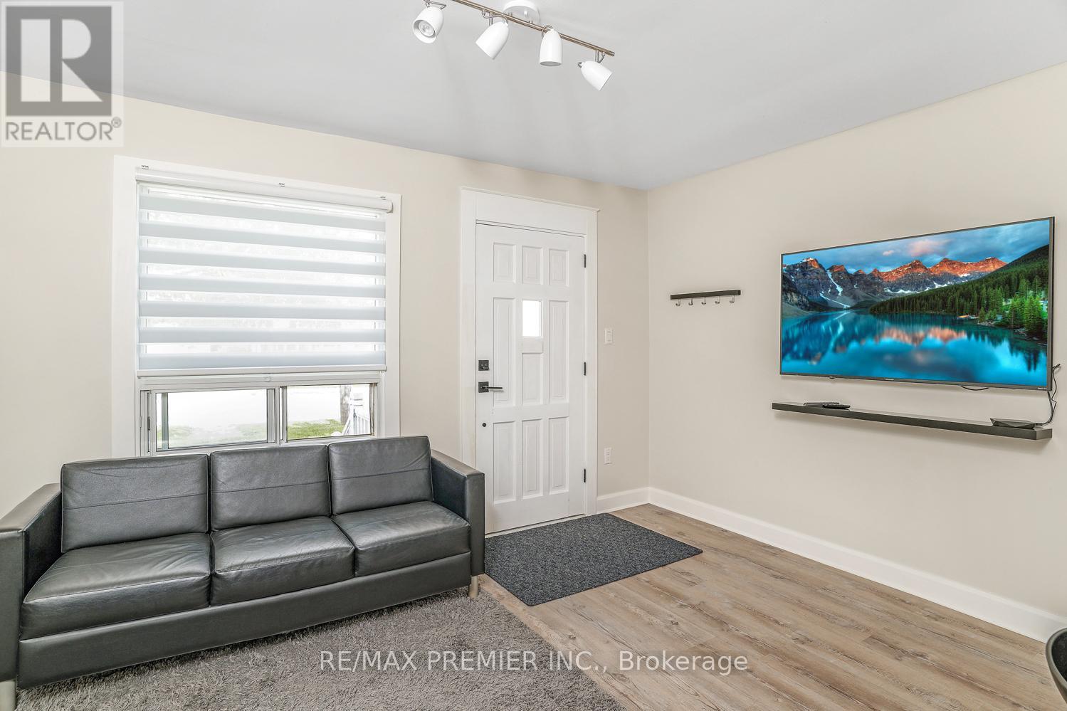 71 Clark Avenue, Markham, Ontario  L3T 1S7 - Photo 5 - N13436708