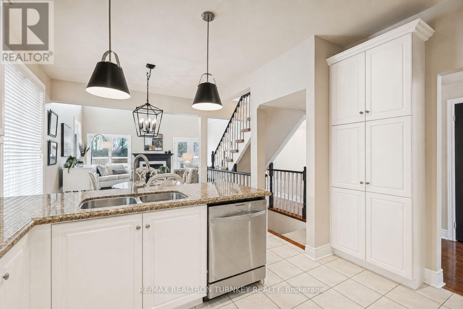 440 Morley Cook Crescent, Newmarket, Ontario L3X 2M3 - Photo 14 - N13436720