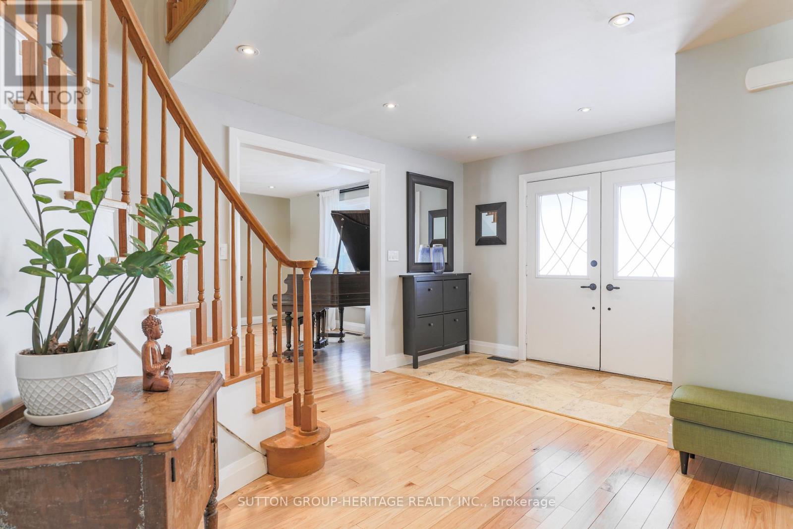 3 Northwood Road, Georgina, Ontario  L0E 1R0 - Photo 13 - N13436746