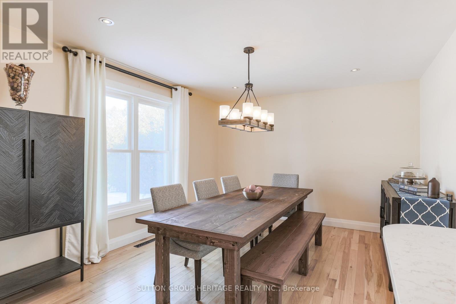 3 Northwood Road, Georgina, Ontario  L0E 1R0 - Photo 17 - N13436746
