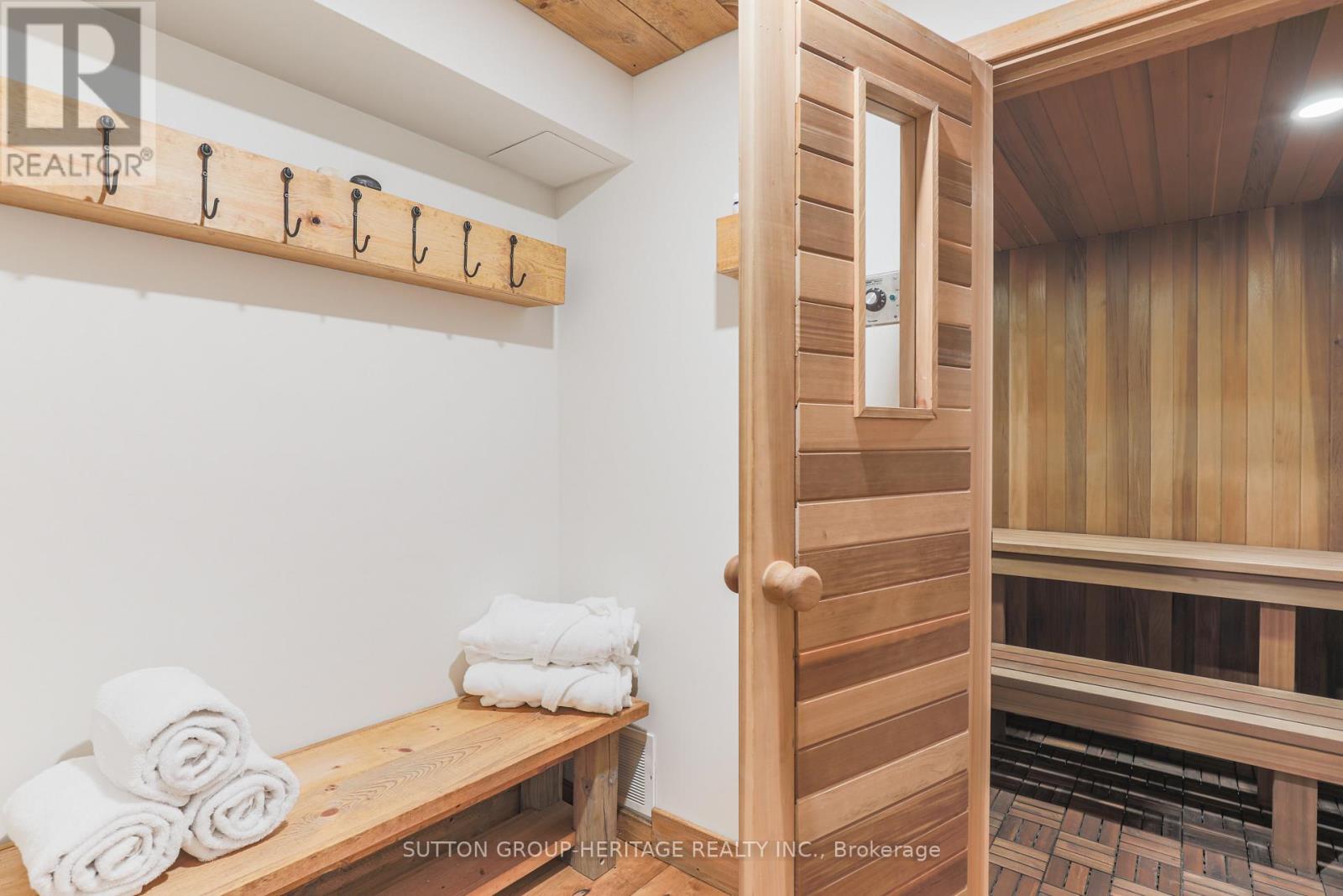 3 Northwood Road, Georgina, Ontario  L0E 1R0 - Photo 43 - N13436746