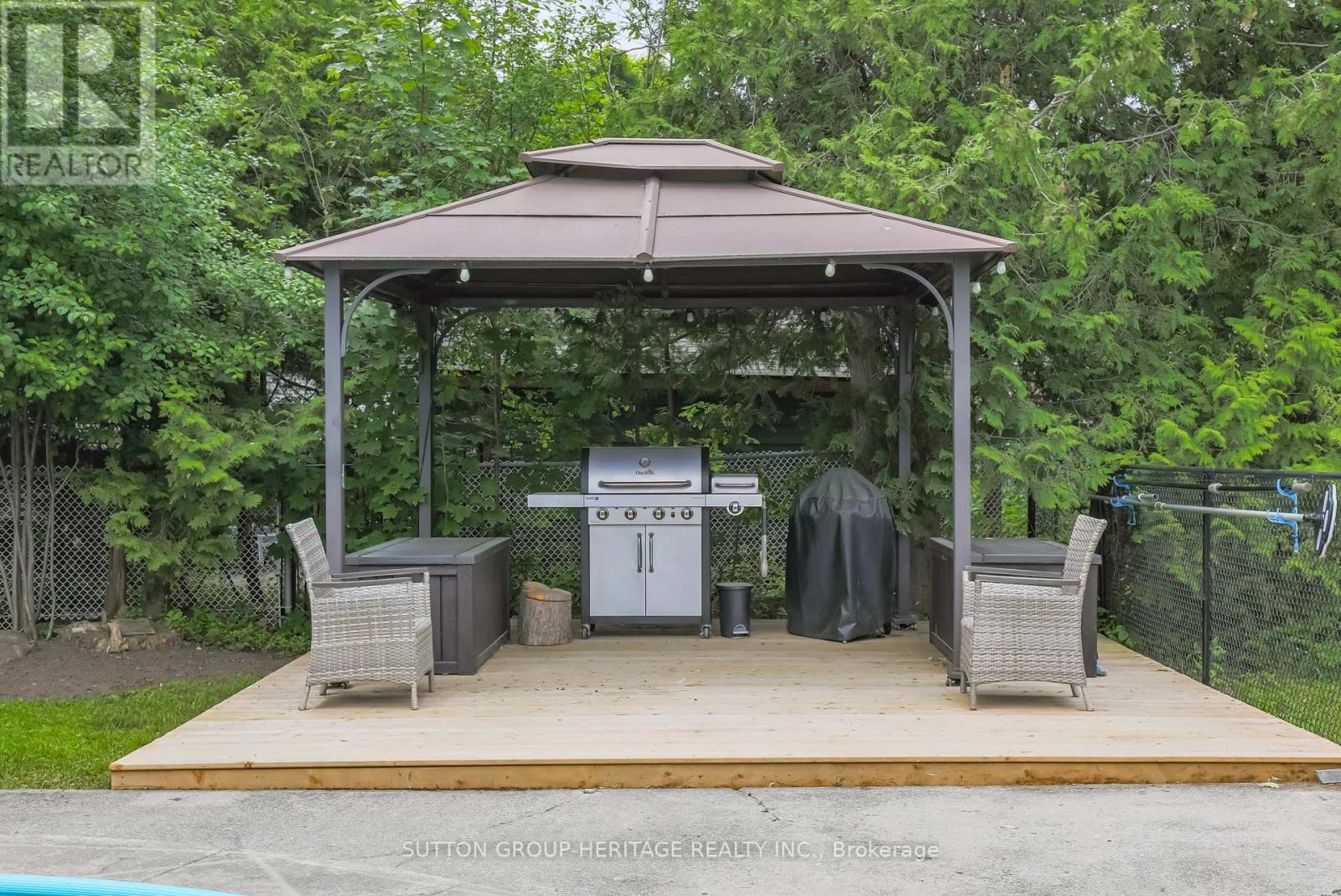 3 Northwood Road, Georgina, Ontario  L0E 1R0 - Photo 7 - N13436746