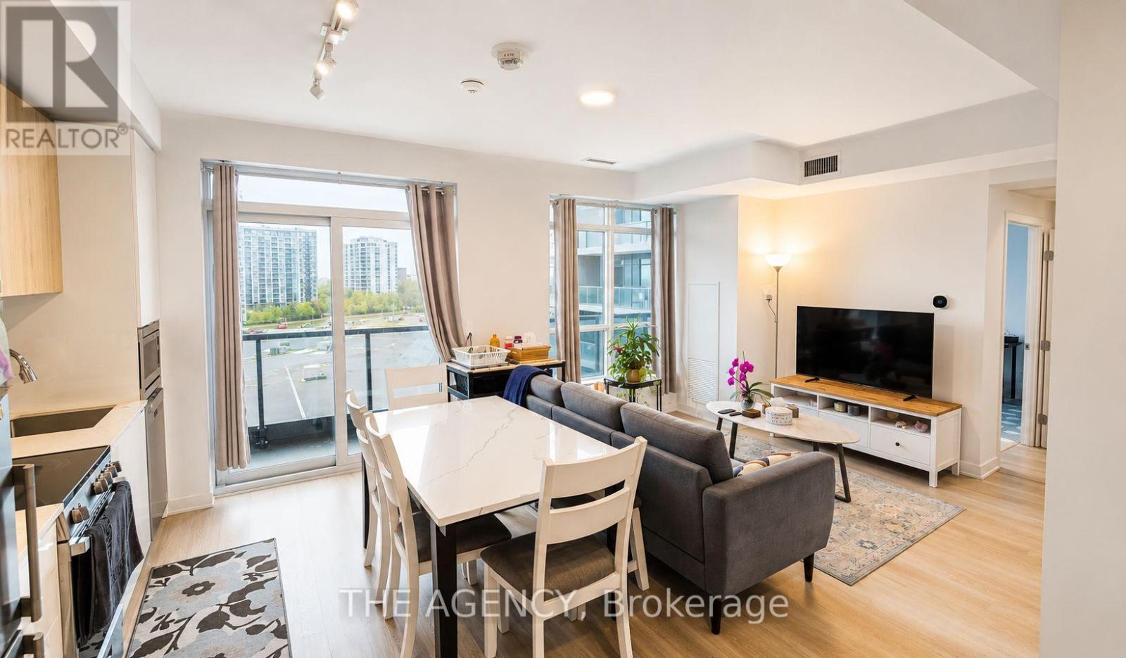 A622 - 30 Upper Mall Way, Vaughan (Brownridge), Ontario  L4J 0L7 - Photo 3 - N13436810