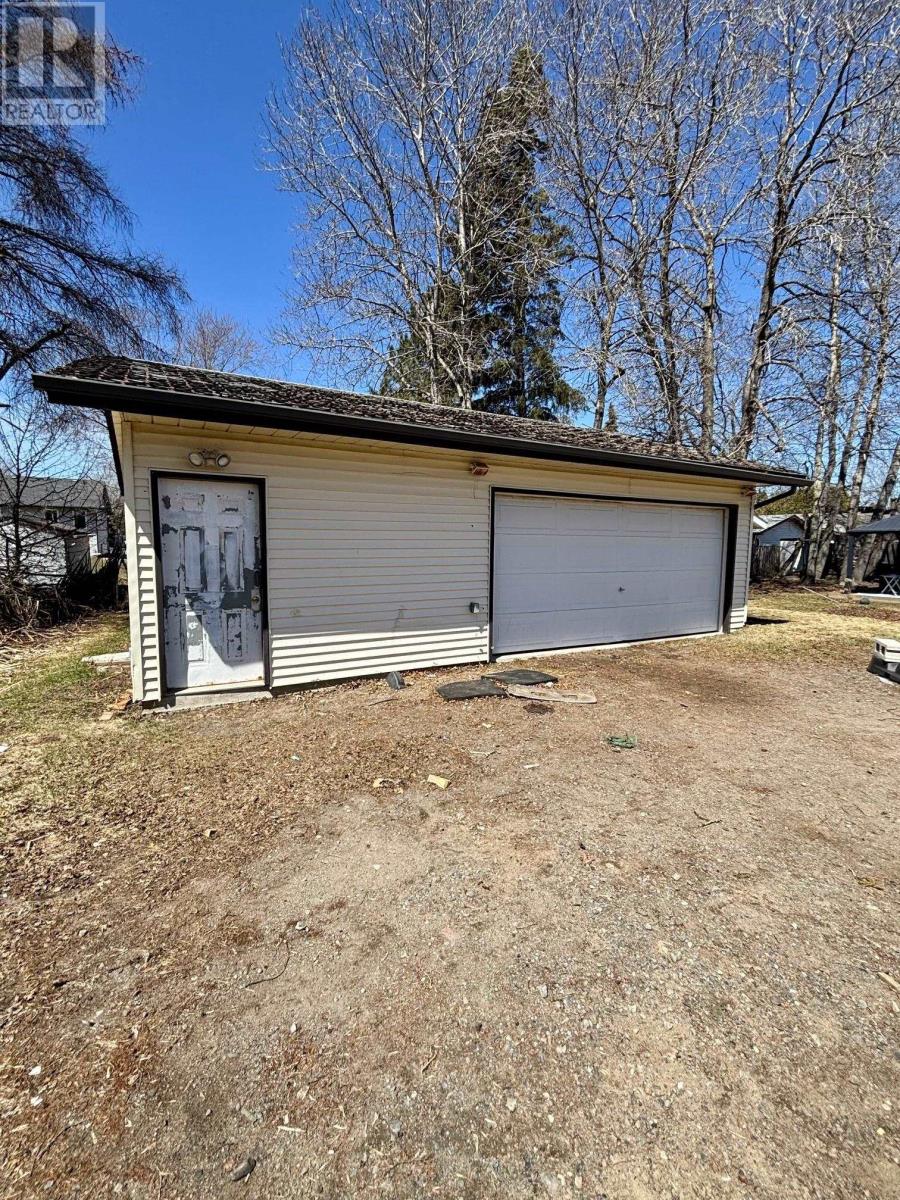 182 High St, Thudner Bay, Ontario  P7A 5R6 - Photo 17 - TB2601481