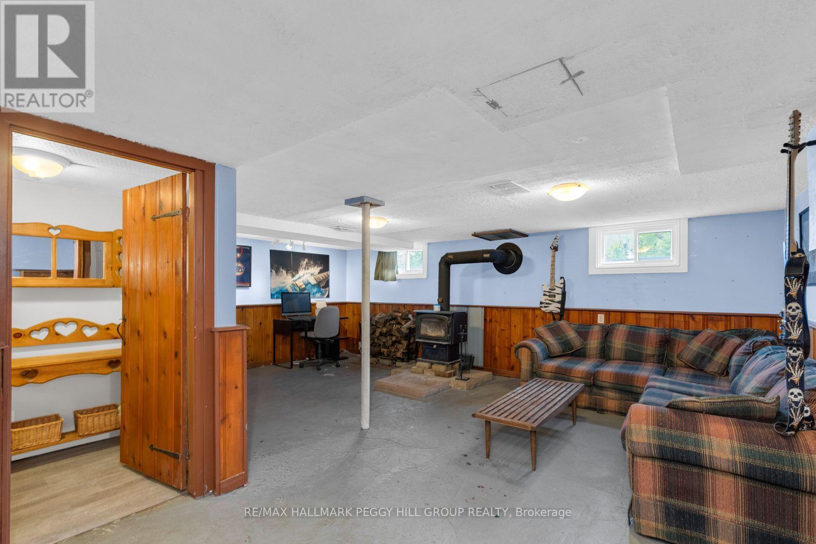 318 Percy Street, Tay, Ontario  L0K 2C0 - Photo 12 - S13436608