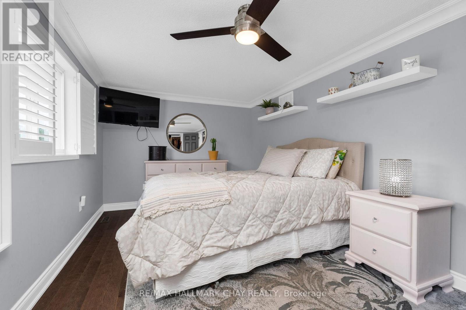 16 Columbia Road, Barrie, Ontario  L4N 8C7 - Photo 18 - S13436626