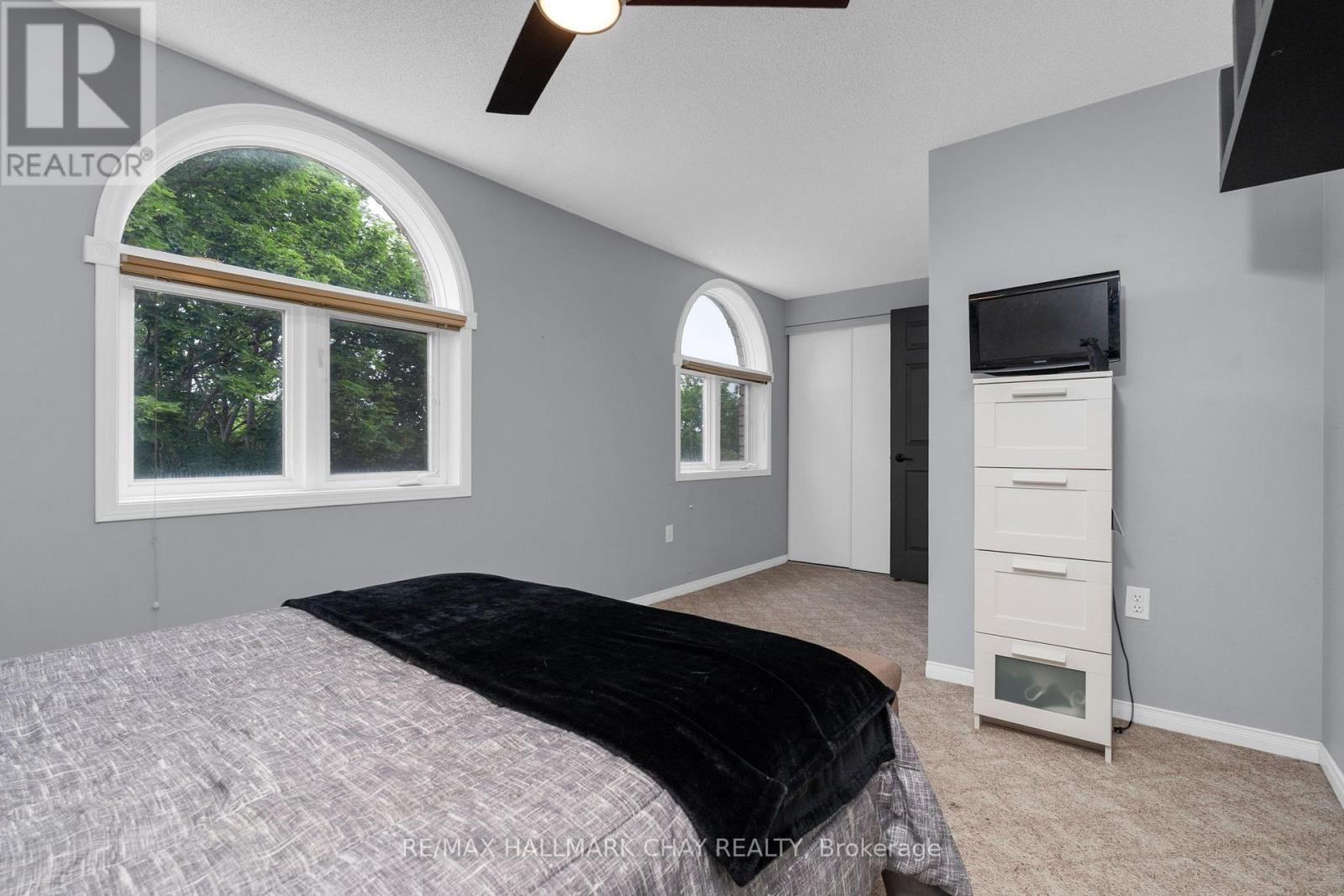 16 Columbia Road, Barrie, Ontario  L4N 8C7 - Photo 23 - S13436626