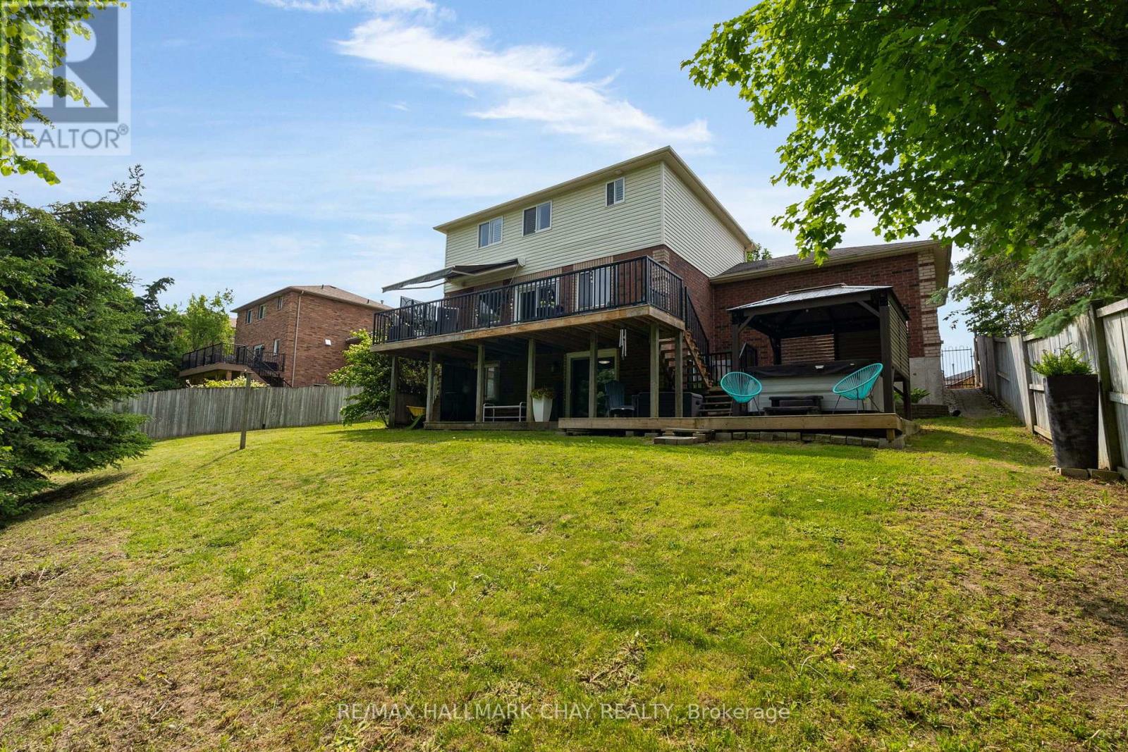 16 Columbia Road, Barrie, Ontario  L4N 8C7 - Photo 40 - S13436626