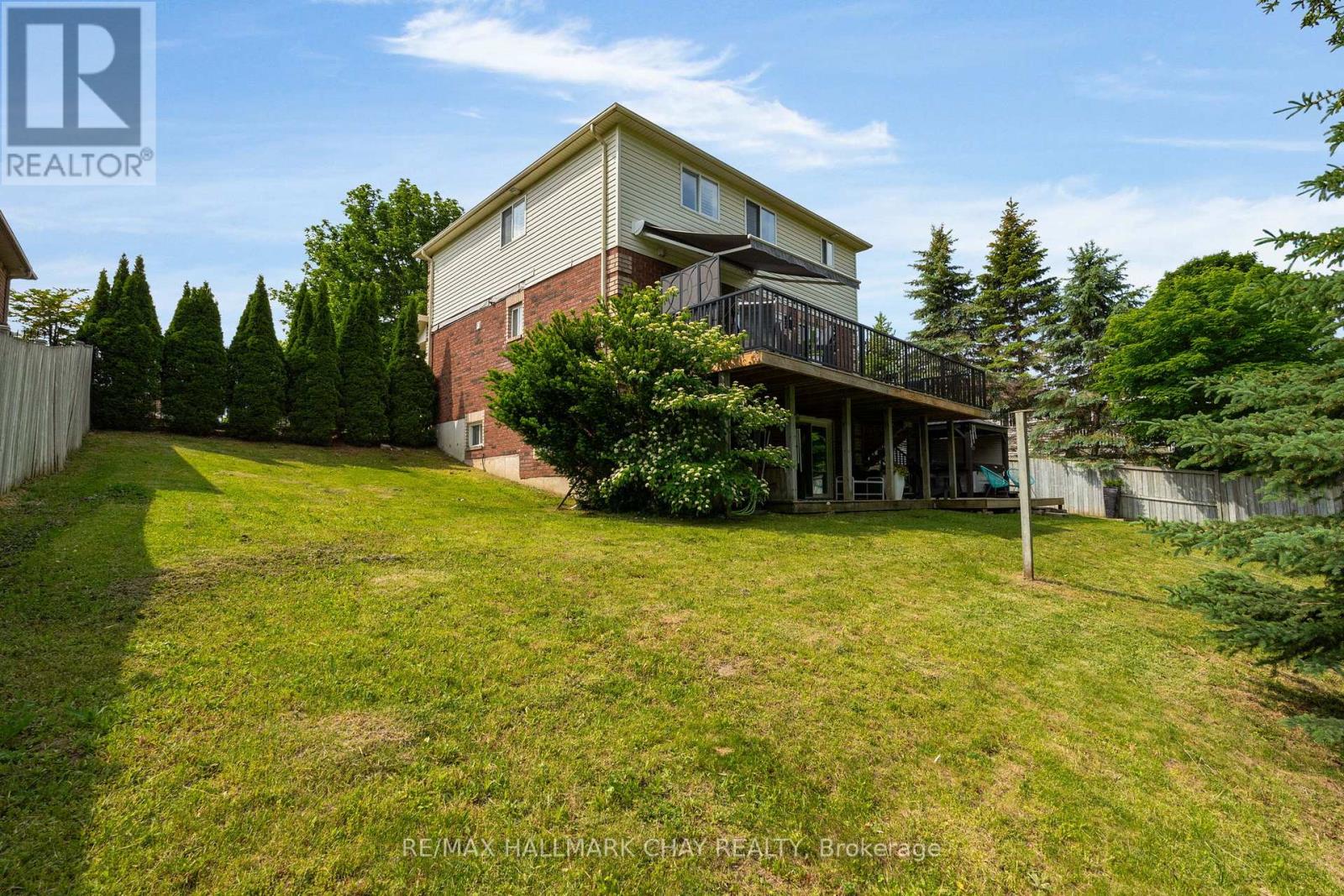16 Columbia Road, Barrie, Ontario  L4N 8C7 - Photo 41 - S13436626