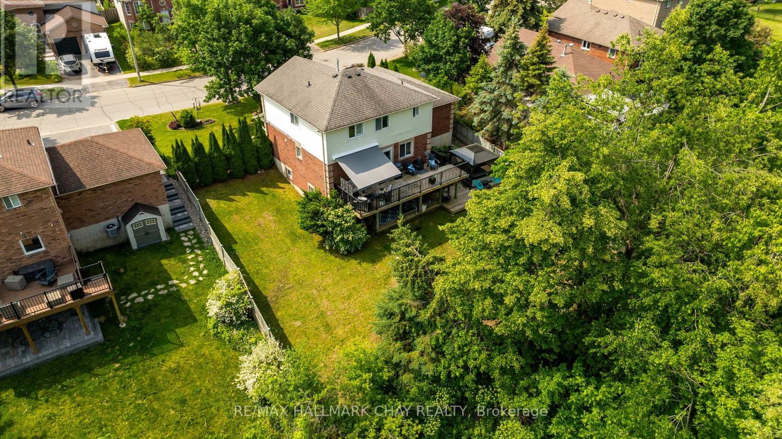 16 Columbia Road, Barrie, Ontario  L4N 8C7 - Photo 43 - S13436626