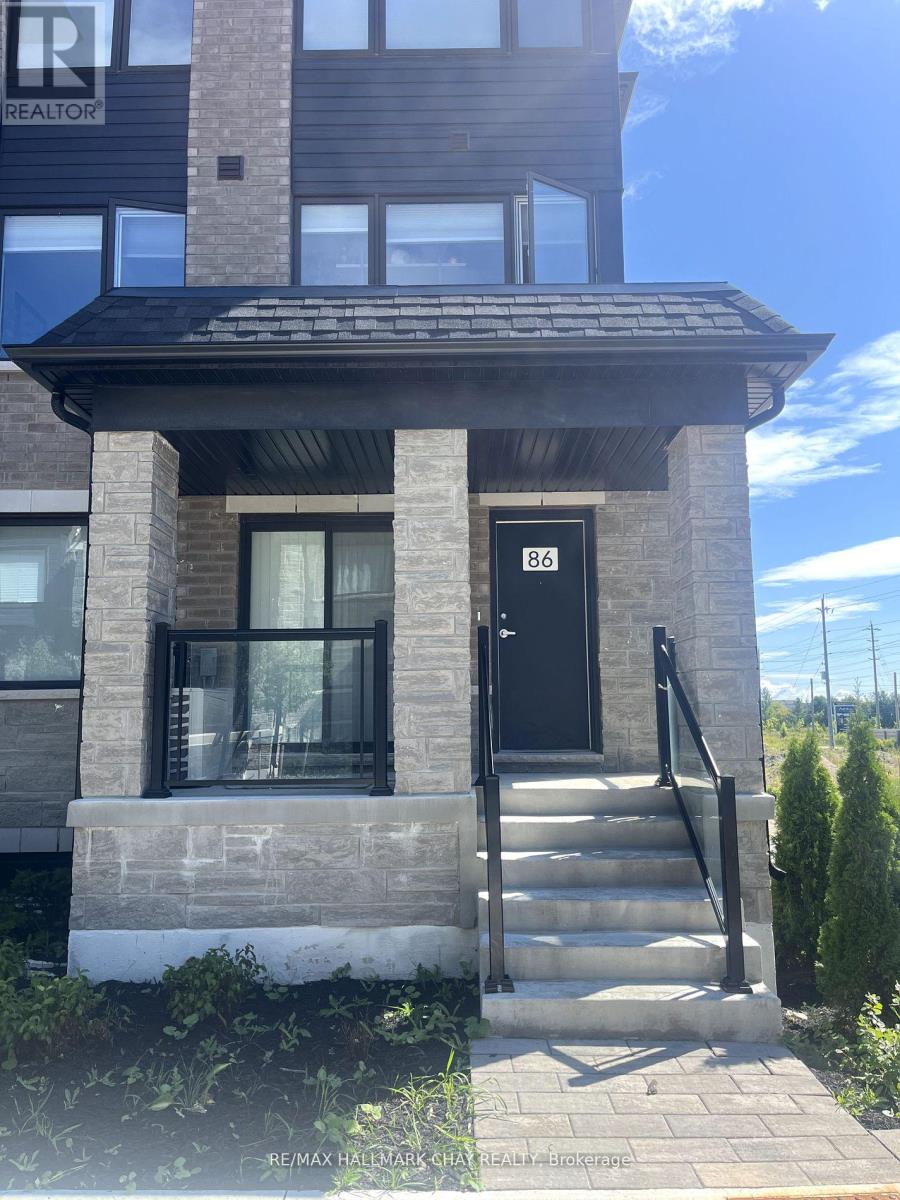 86 APPLETREE LANE, Barrie, Ontario