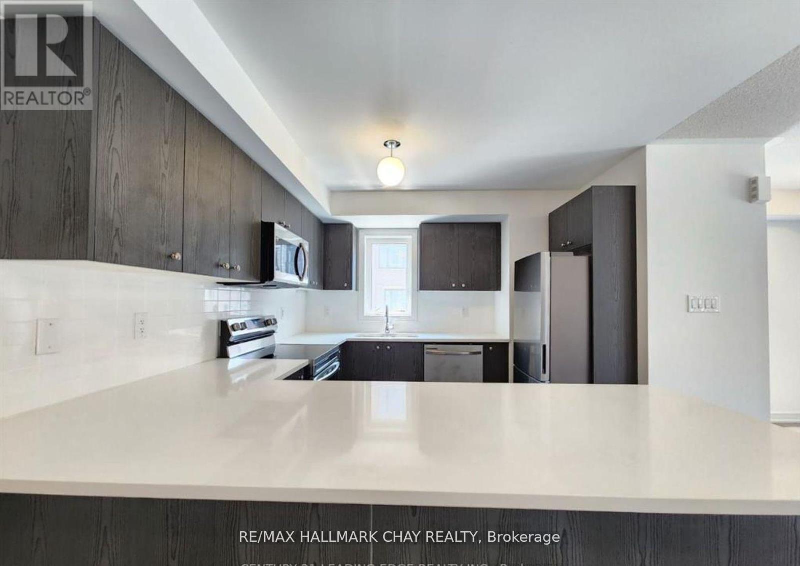 86 Appletree Lane, Barrie (Innis-Shore), Ontario L9J 0P1 - Photo 9 - S13436652