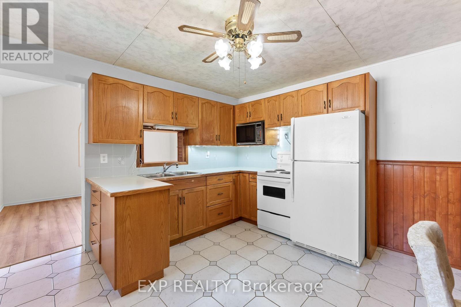 6389 Monroe Street, Niagara Falls, Ontario  L2G 2G9 - Photo 11 - X13436860