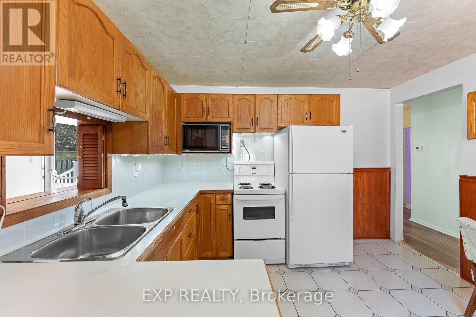 6389 Monroe Street, Niagara Falls, Ontario  L2G 2G9 - Photo 12 - X13436860