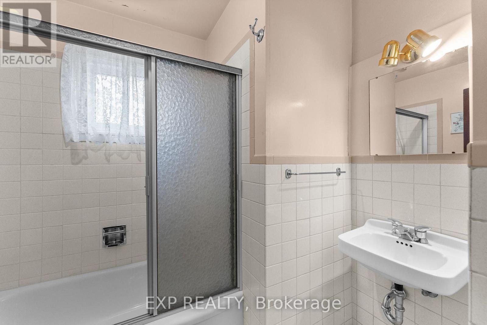 6389 Monroe Street, Niagara Falls, Ontario  L2G 2G9 - Photo 18 - X13436860