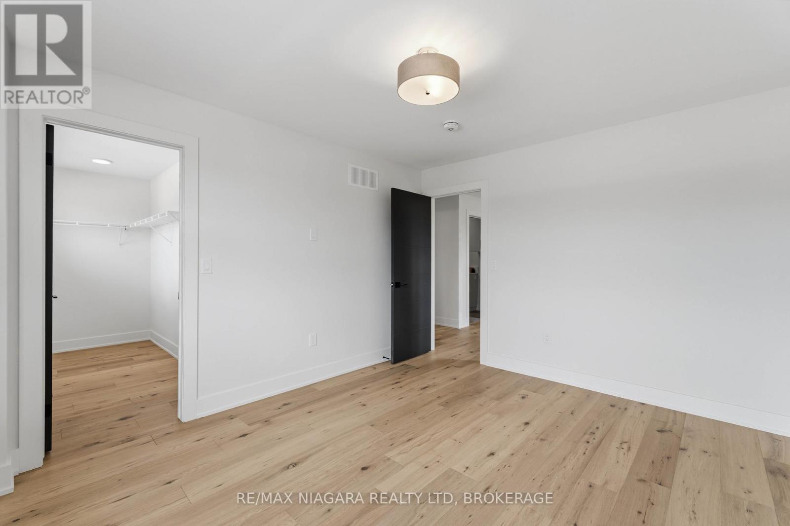 6124 Curlin Crescent, Niagara Falls, Ontario  L2H 3W8 - Photo 30 - X13437030