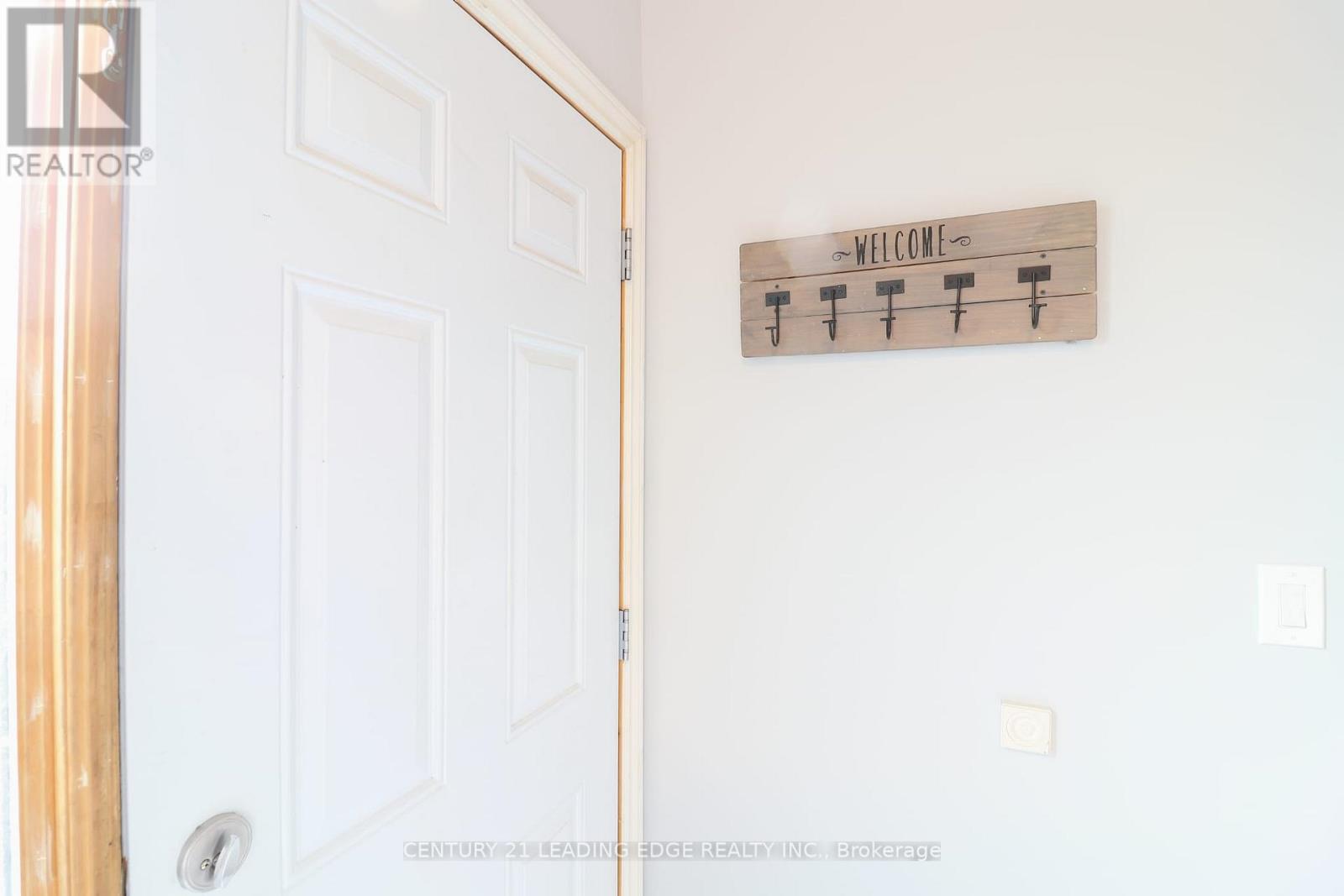 2 - 2 CARLETON PLACE, Brampton, Ontario