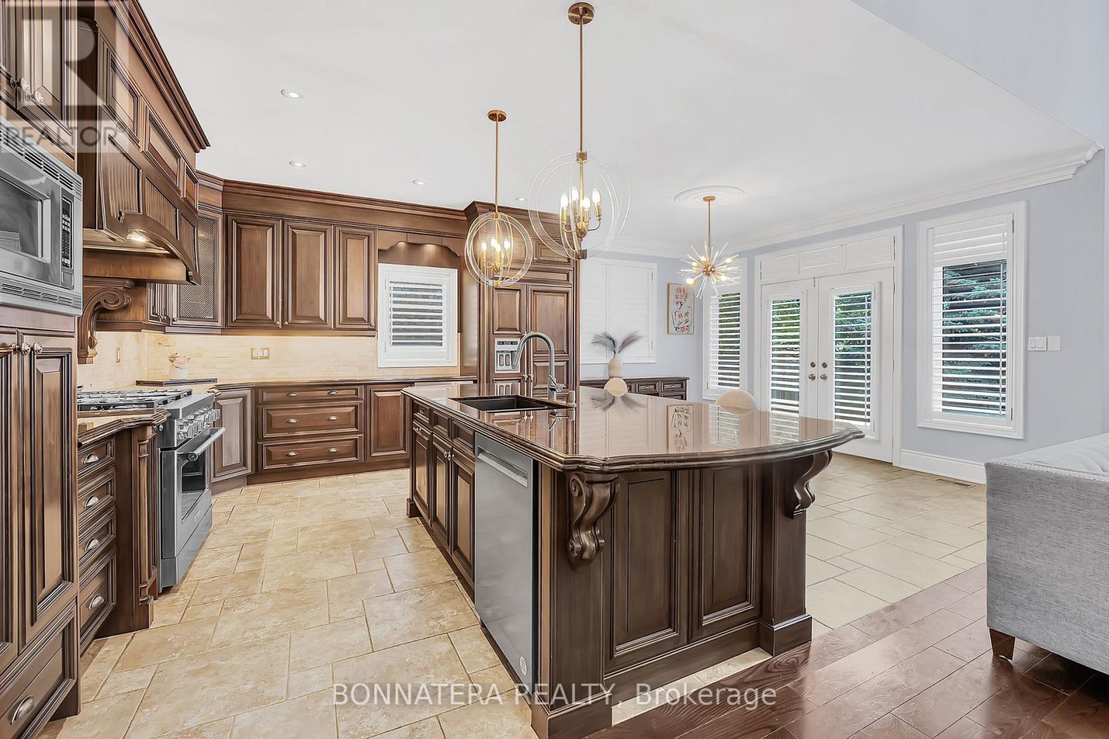 3161 Saddleworth Crescent, Oakville, Ontario  L6M 0A8 - Photo 10 - W13436638