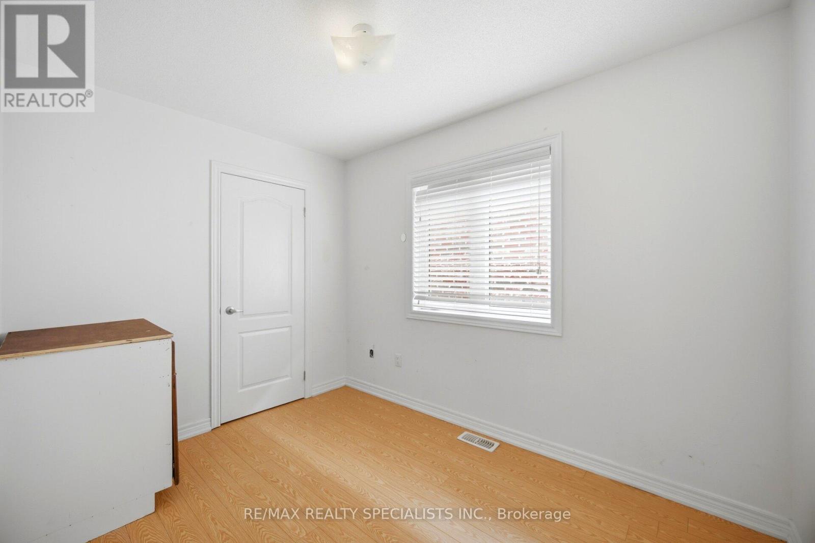 51 Frenchpark Circle, Brampton, Ontario  L6X 0Y6 - Photo 25 - W13436700