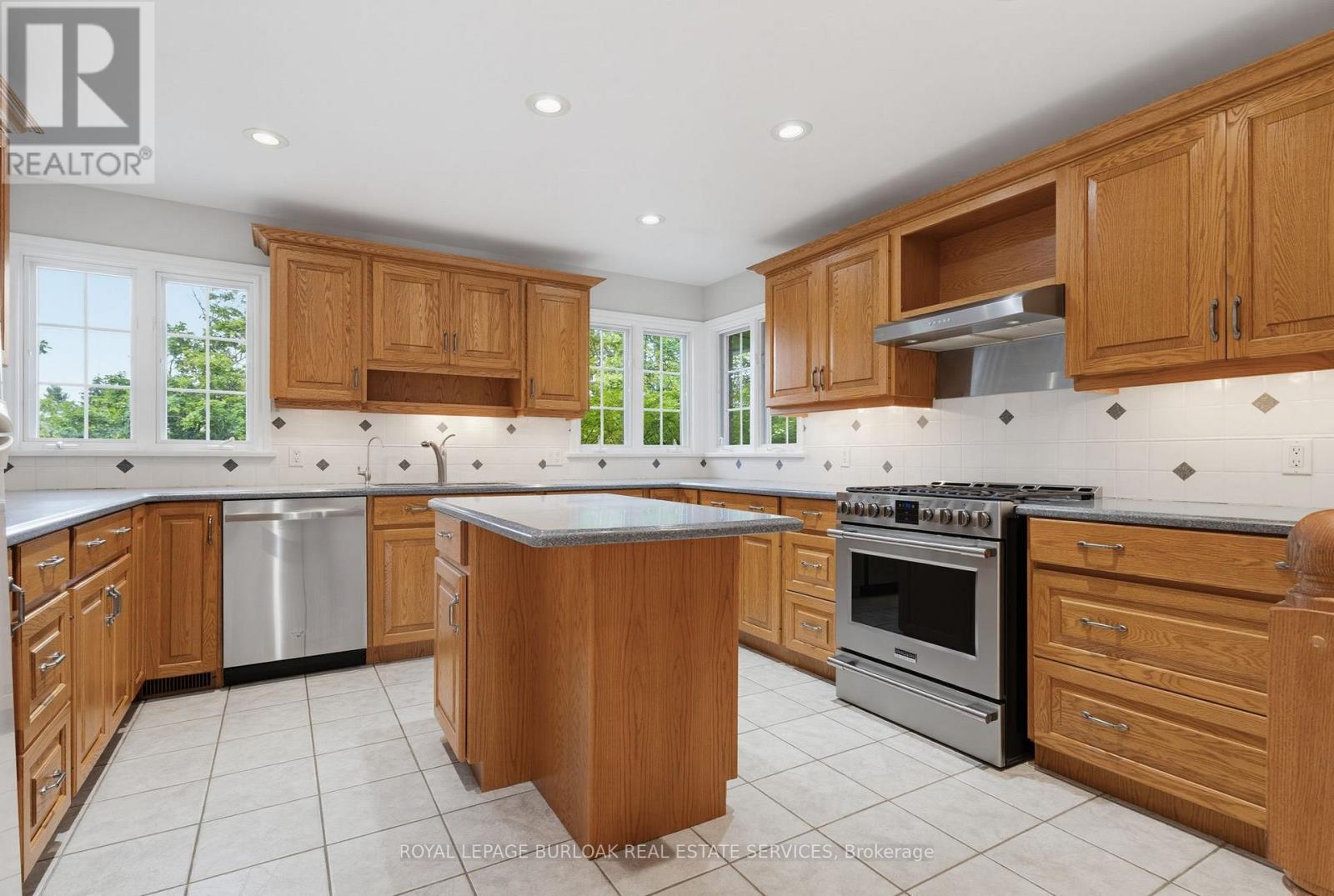 2220 Britannia Road, Burlington, Ontario  L7P 0E8 - Photo 6 - W13436736