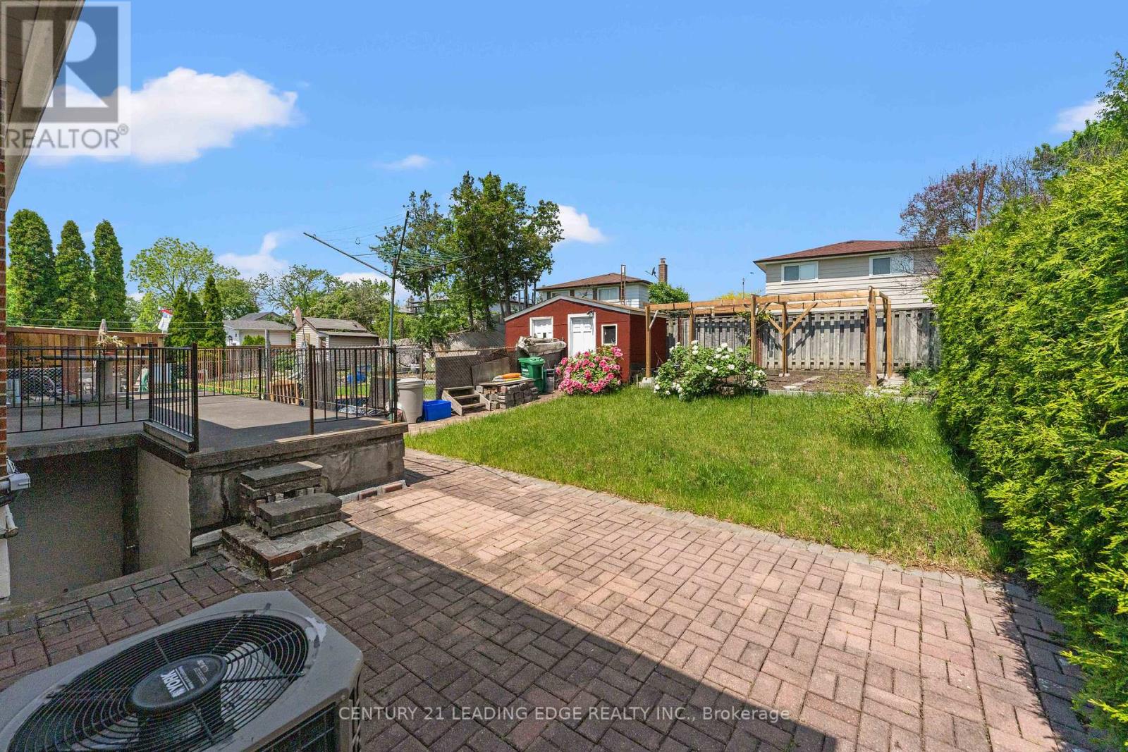881 Blairholm Avenue, Mississauga, Ontario  L5C 1G5 - Photo 49 - W13210832