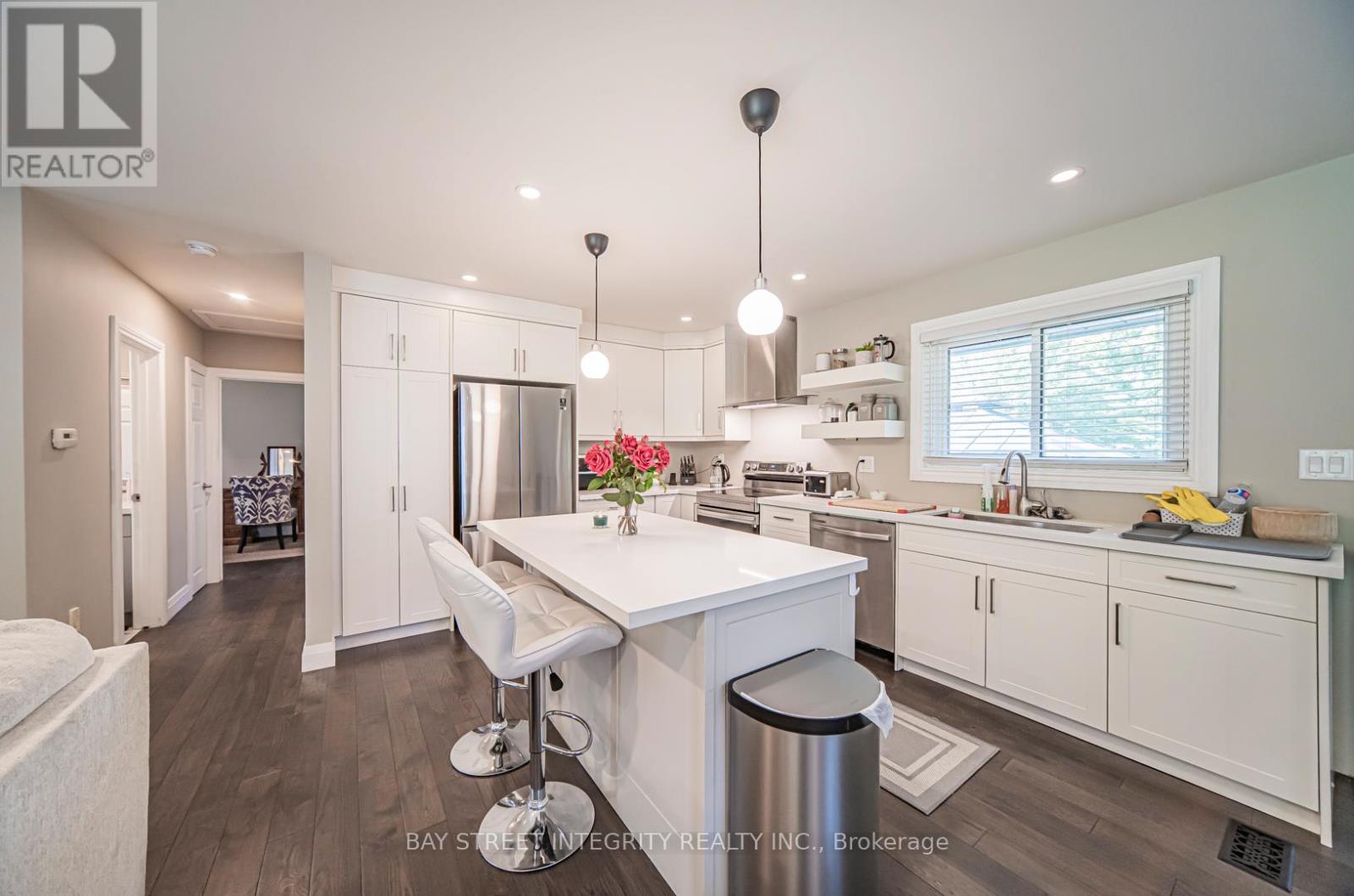 1277 Gainsborough Drive, Oakville, Ontario  L6H 2H5 - Photo 16 - W13436792