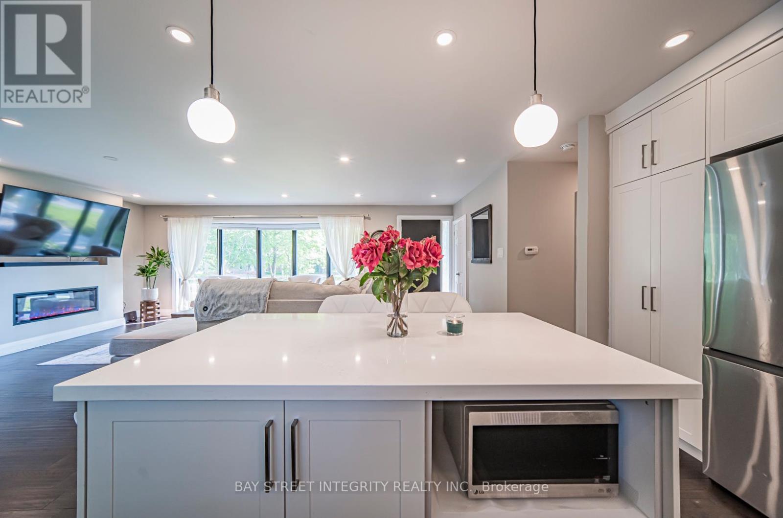 1277 Gainsborough Drive, Oakville, Ontario  L6H 2H5 - Photo 21 - W13436792