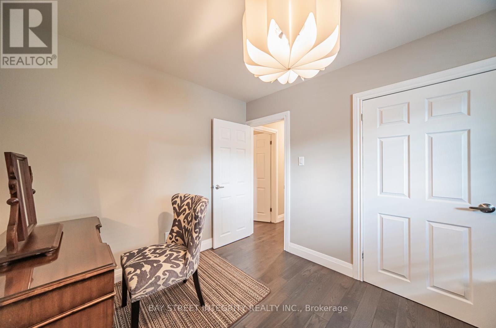 1277 Gainsborough Drive, Oakville, Ontario  L6H 2H5 - Photo 25 - W13436792